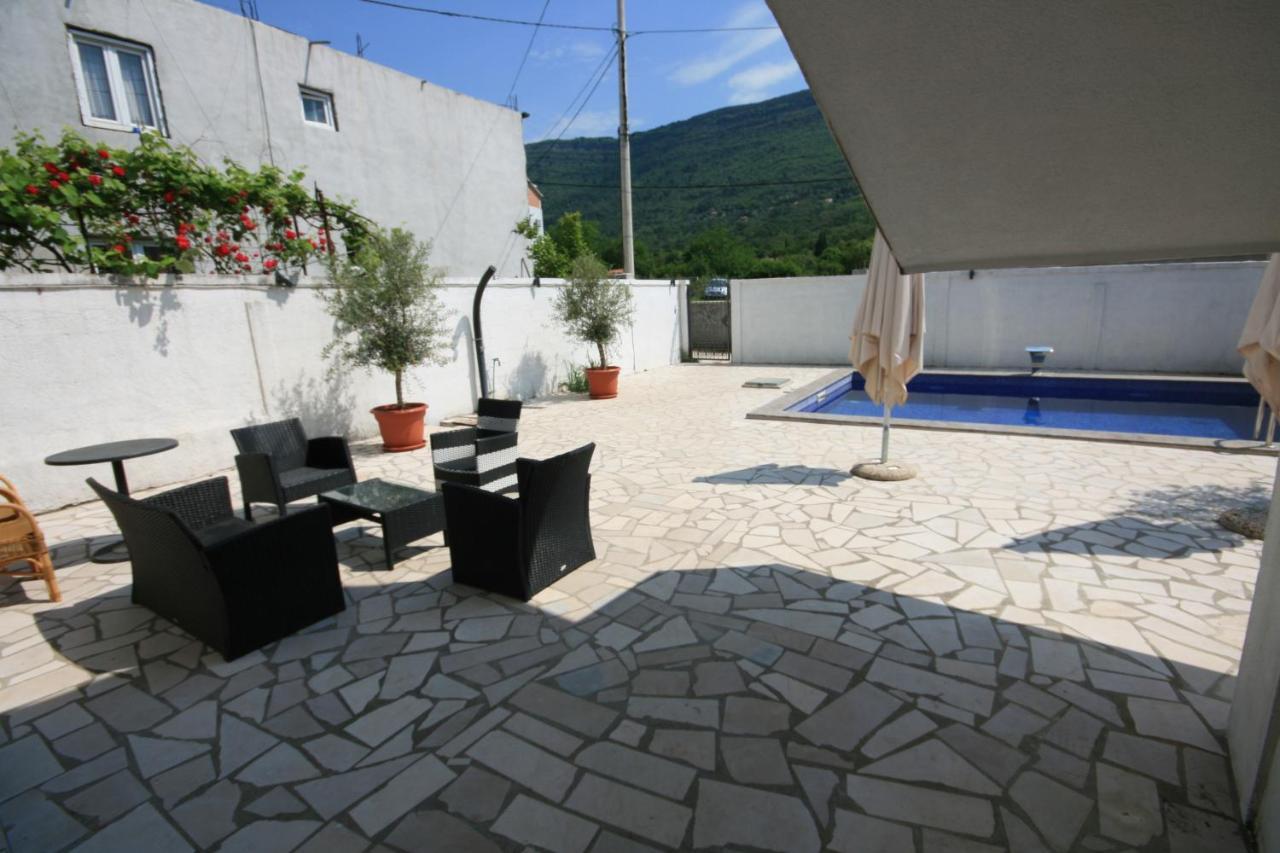 Apartmani Srdanovic Тиват Екстериор снимка