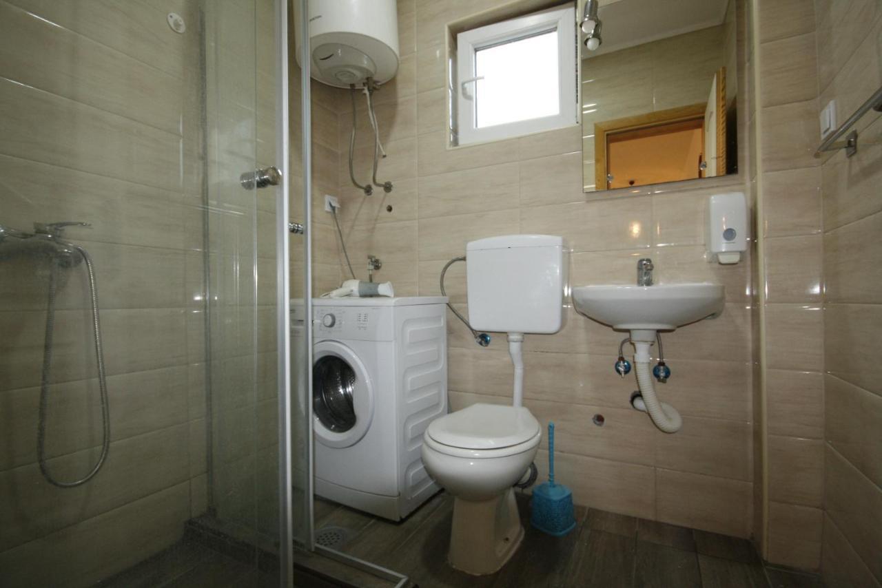 Apartmani Srdanovic Тиват Екстериор снимка