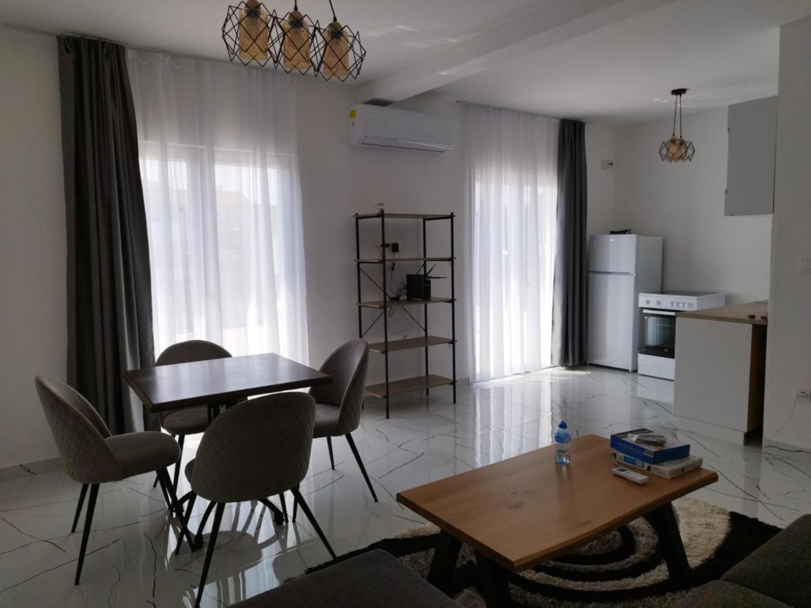 Apartmani Srdanovic Тиват Екстериор снимка